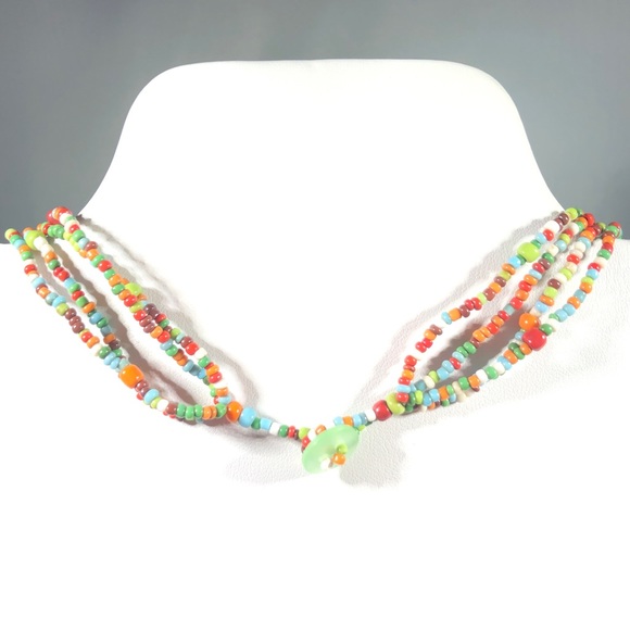 NECKLACE - MULTI-COLORED MINI BEADS with 4 strands. - Picture 6 of 8